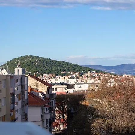 Hana Apartmán Split