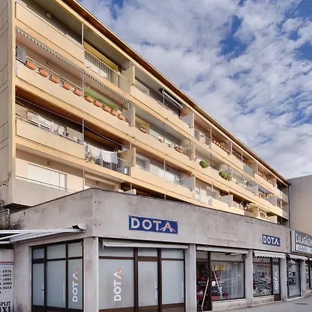 Hana Apartmán Split